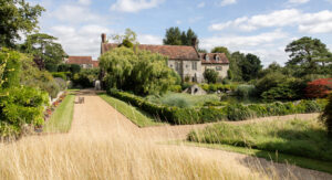 Terrace and pond at Nettlestead Place